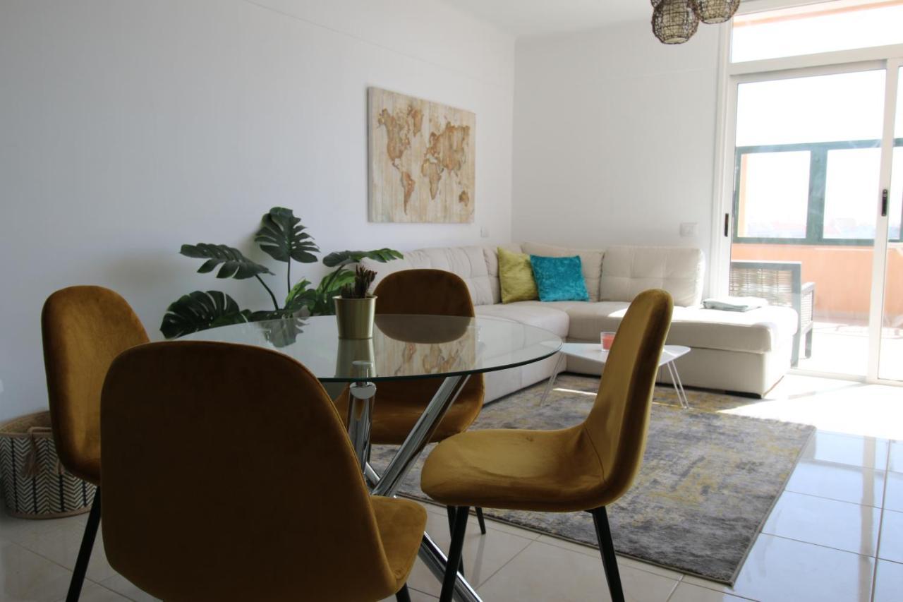 Casita Maria - Luxurious 1-Bedroom Apartment With Sea Views And Pool San Miguel de Abona Buitenkant foto