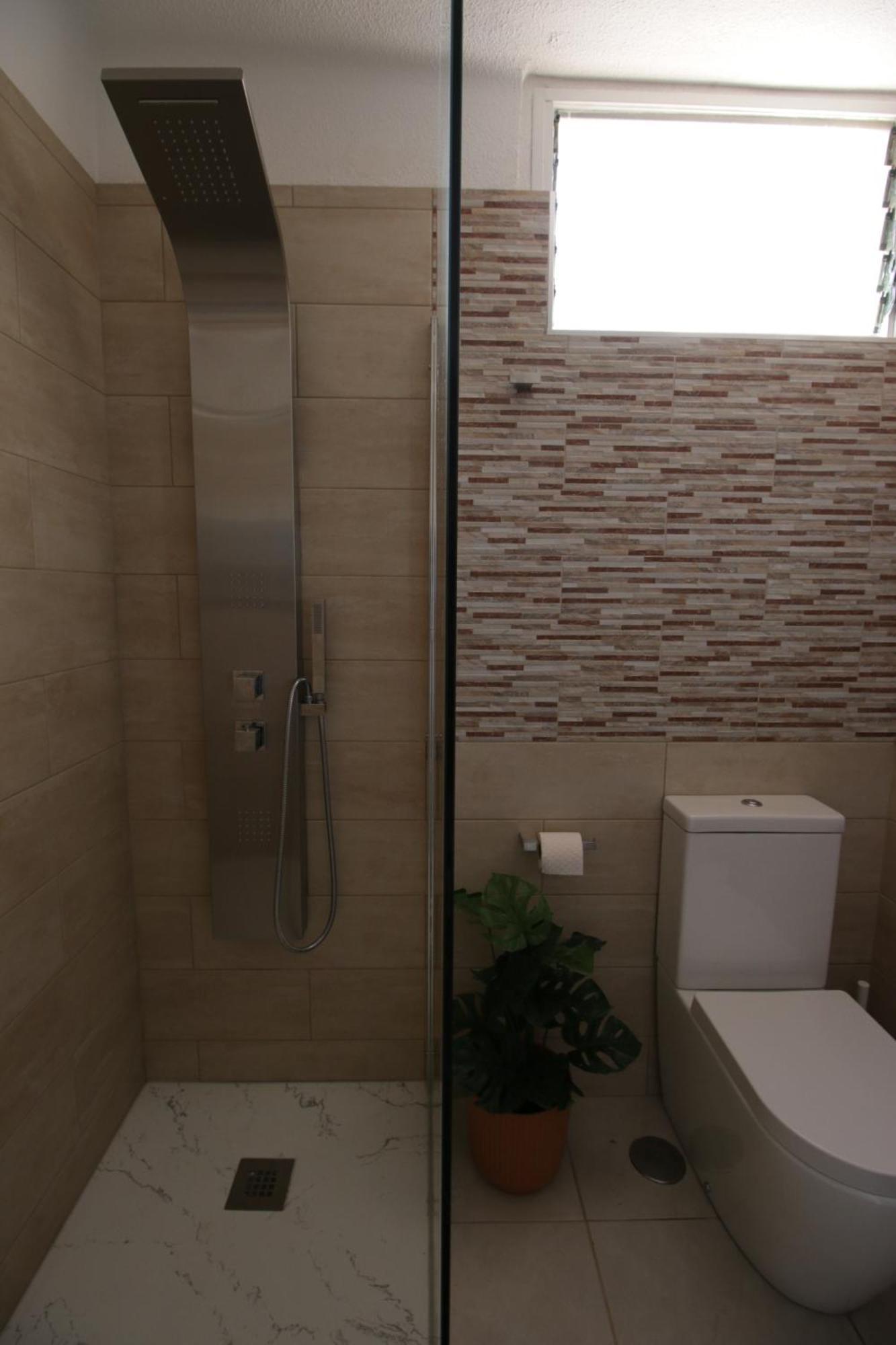 Casita Maria - Luxurious 1-Bedroom Apartment With Sea Views And Pool San Miguel de Abona Buitenkant foto